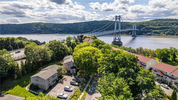 13 Gerald DR #B-3, Poughkeepsie, NY 12601