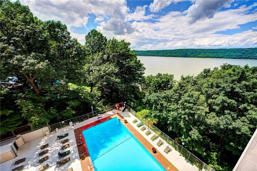 2621 Palisade AVE #2B, Bronx, NY 10463