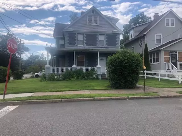 Suffern, NY 10901,61 Riverside DR