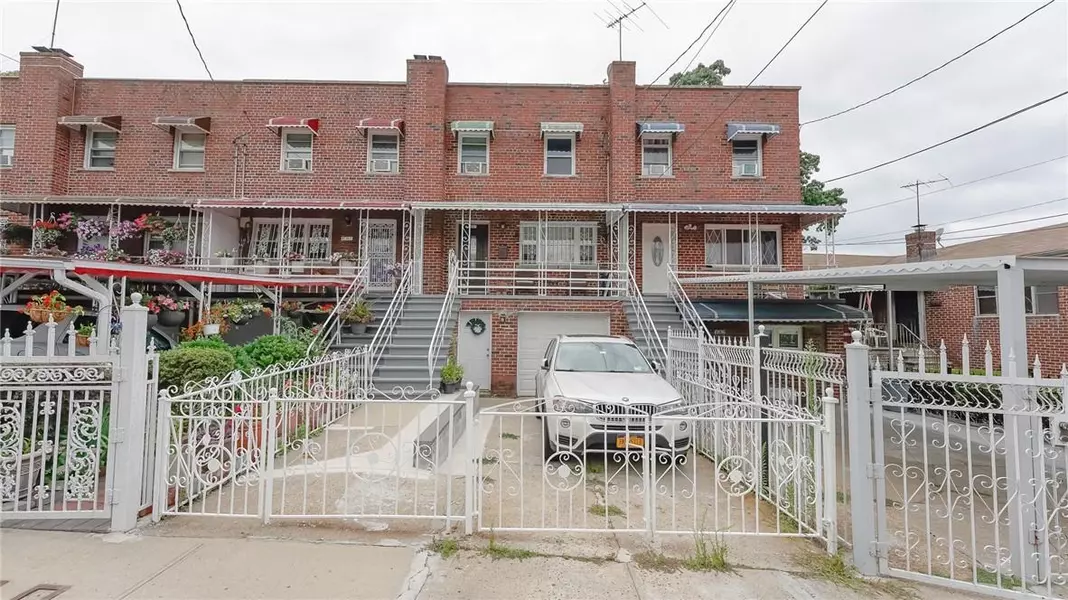 4067 Wilder AVE, Bronx, NY 10466