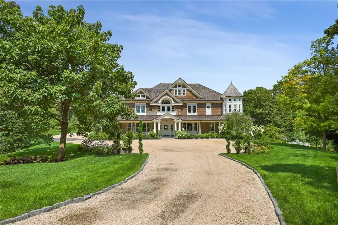 Bedford Corners, NY 10549,160 Chestnut Ridge RD