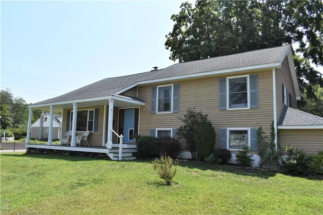 Hyde Park, NY 12538,1 Schryver LN