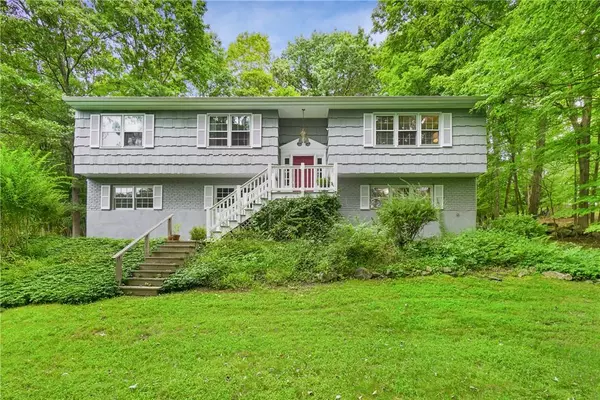 3 Almar LN, Katonah, NY 10536