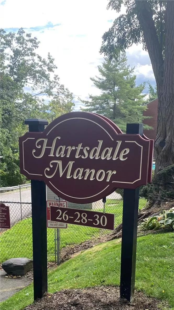 Hartsdale, NY 10530,26 Fieldstone DR #1E