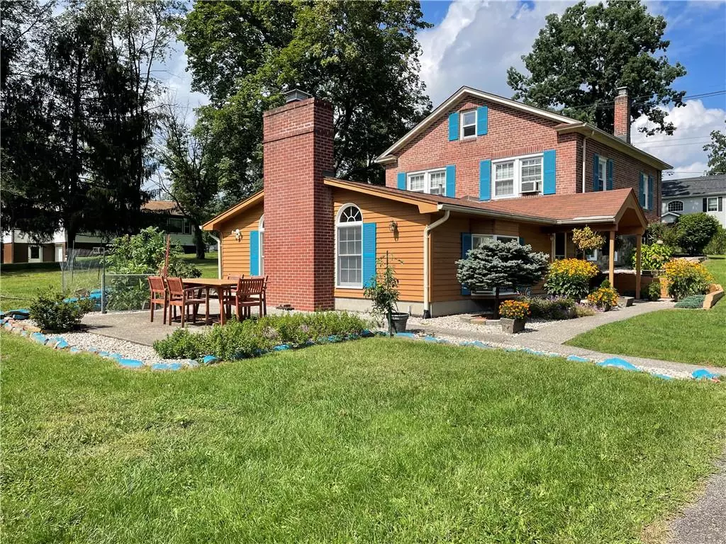 New Windsor, NY 12553,57 Holloran RD