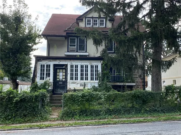 10 Gibson PL, Yonkers, NY 10705