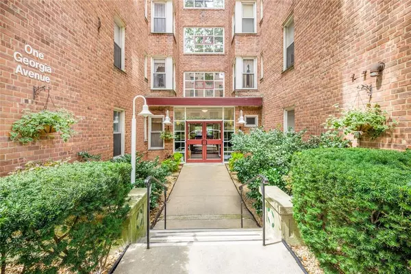 1 Georgia AVE #2A, Bronxville, NY 10708