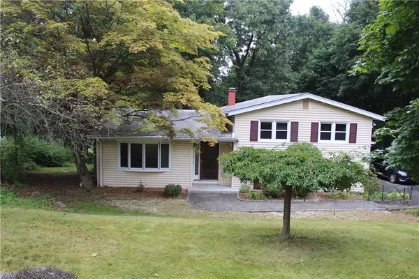 46 Midland AVE, Central Valley, NY 10917