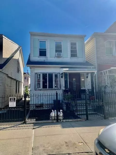 1140 Thieriot AVE, Bronx, NY 10472