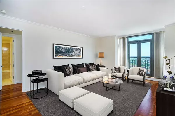 10 City PL #28F, White Plains, NY 10601