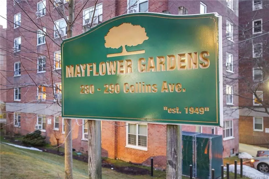 Mount Vernon, NY 10552,290 Collins AVE #5C