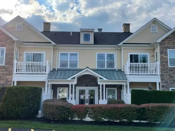 2210 Views WAY #2210, Pomona, NY 10970