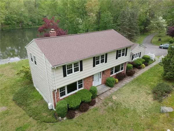 9 Woodland RD, Bedford, NY 10506