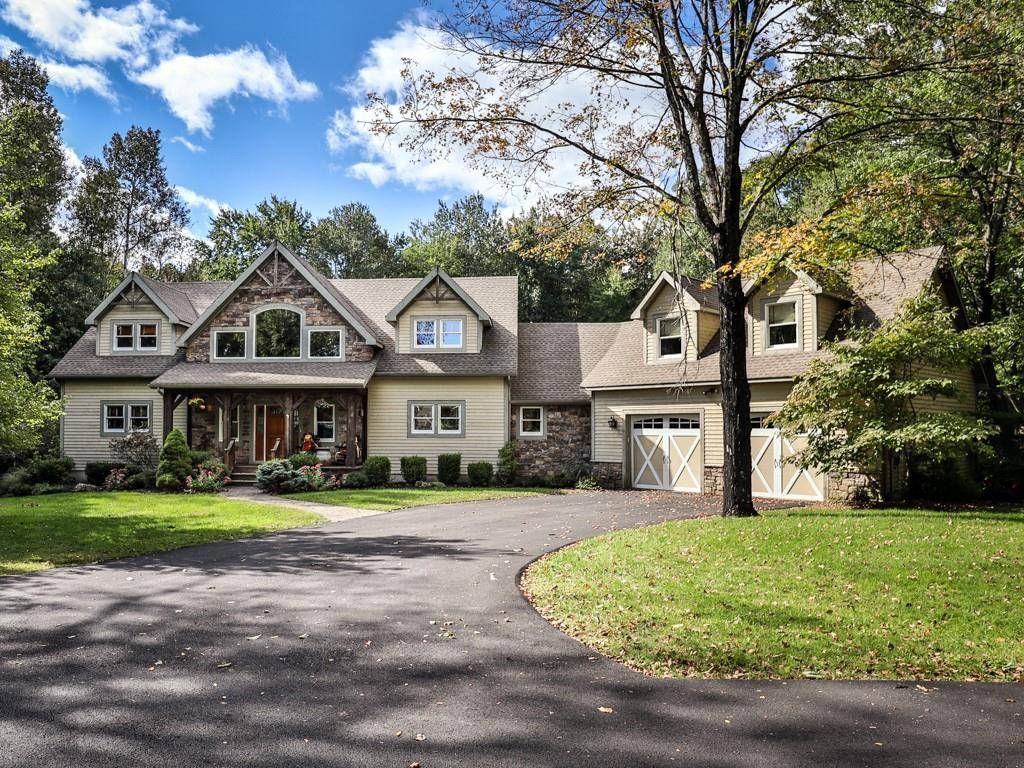 26 Warwick Lake Pkwy, Warwick, NY 10990