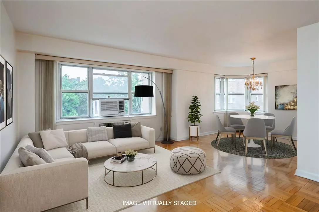 Scarsdale, NY 10583,235 Garth RD #DF5