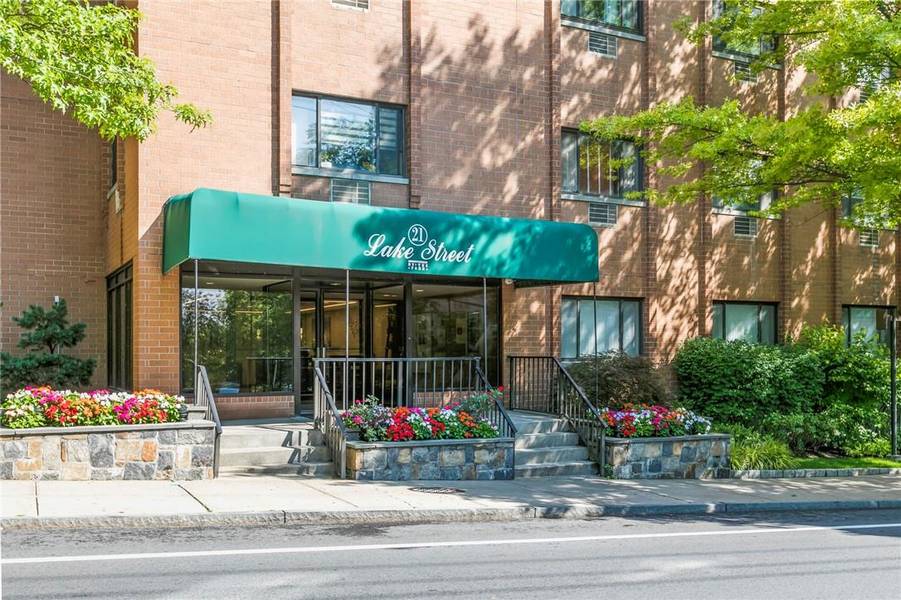 21 Lake ST #5H, White Plains, NY 10603