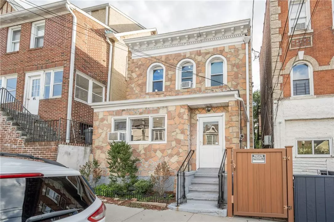 New Rochelle, NY 10801,43 1st ST