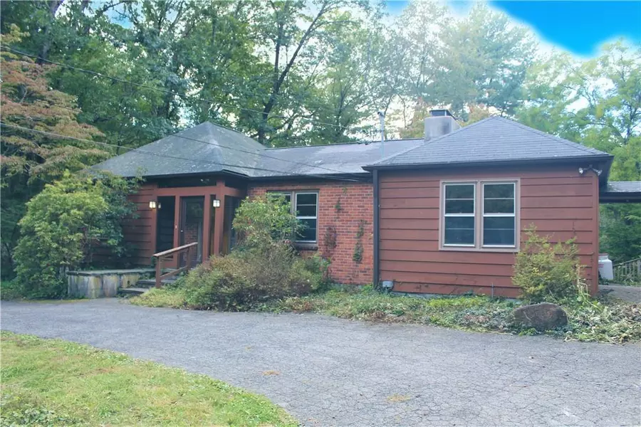 42 Rocky RDG, Cortlandt Manor, NY 10567