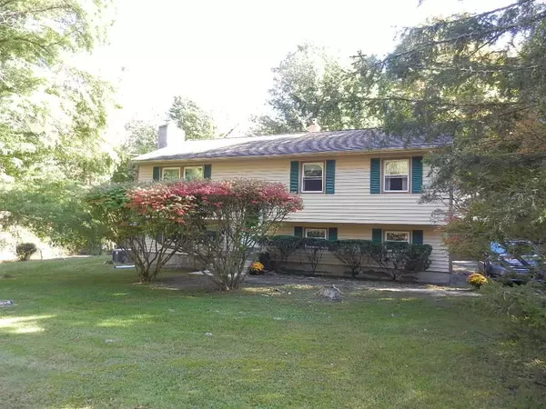 11 Harkin RD, Carmel, NY 10512