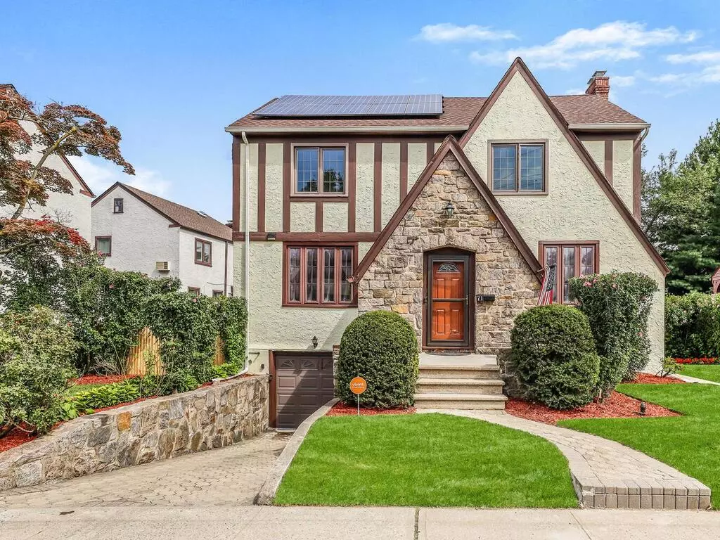 Mount Vernon, NY 10552,71 Vernon PL