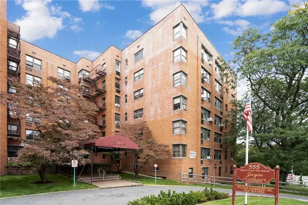 555 Bronx River RD #1K, Yonkers, NY 10704