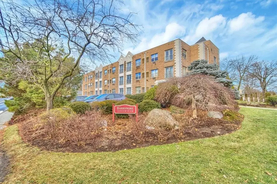 501 N Barry AVE #1J, Mamaroneck, NY 10543