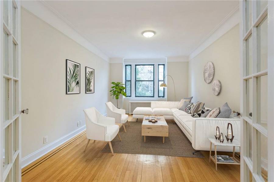 31 W Pondfield RD #9, Bronxville, NY 10708