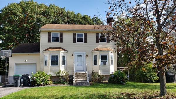 311 Aristotle DR, Maybrook, NY 12543