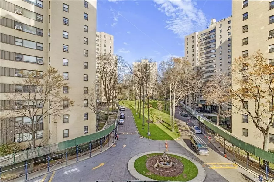 8 Fordham Hill OVAL #6H, Bronx, NY 10468