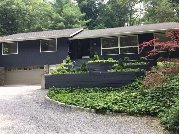 Mount Kisco, NY 10549,29 Alice RD