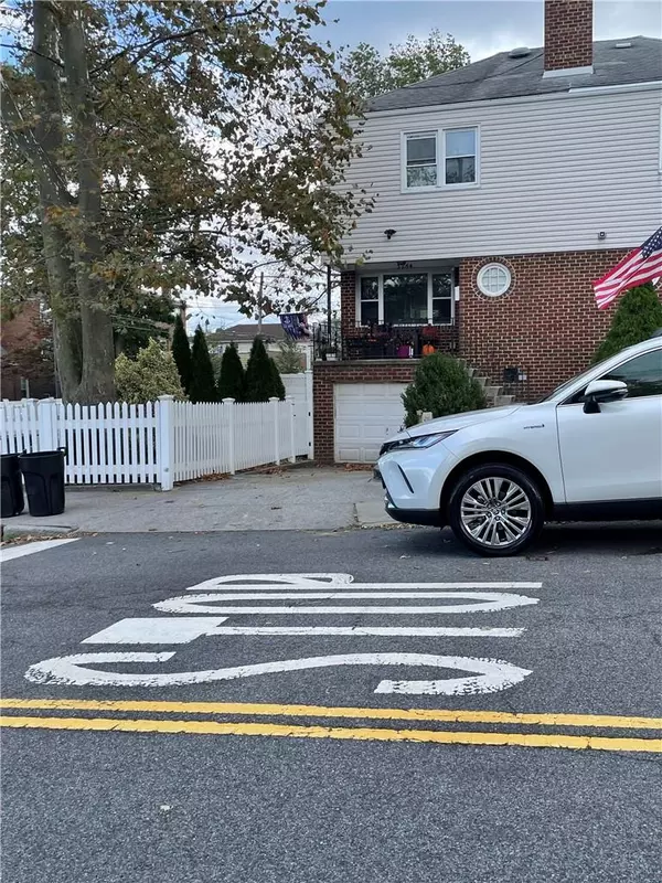 3264 Fairmount AVE, Bronx, NY 10465