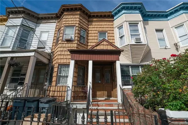 2457 Hoffman ST, Bronx, NY 10458