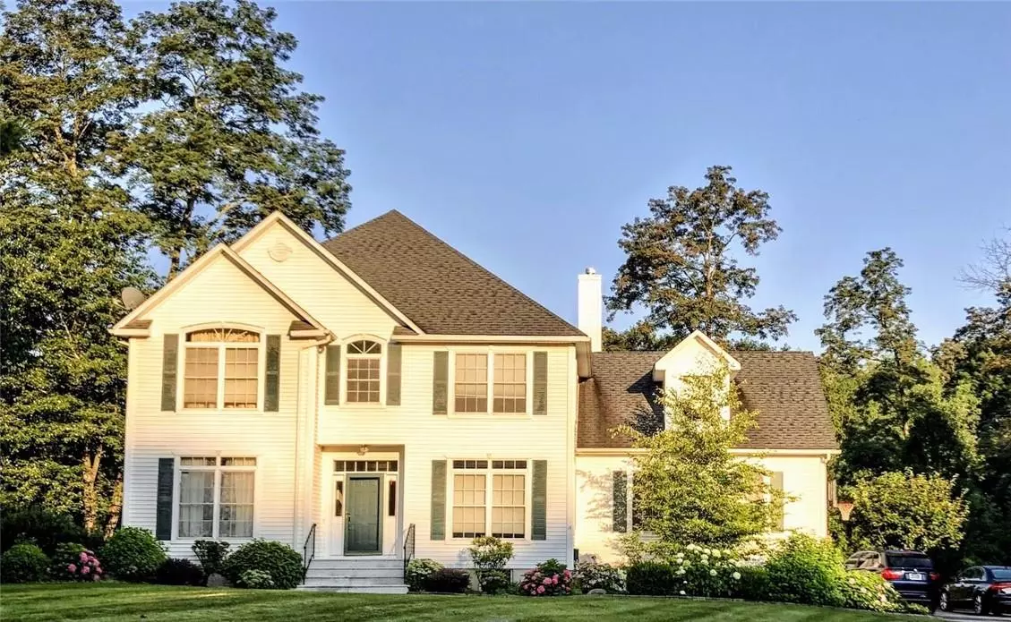 Poughkeepsie, NY 12603,6 Coachlight DR