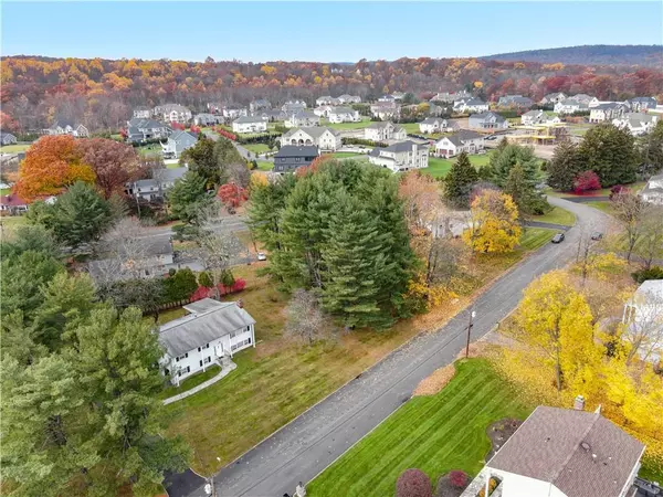 6 Filmont DR, New City, NY 10956