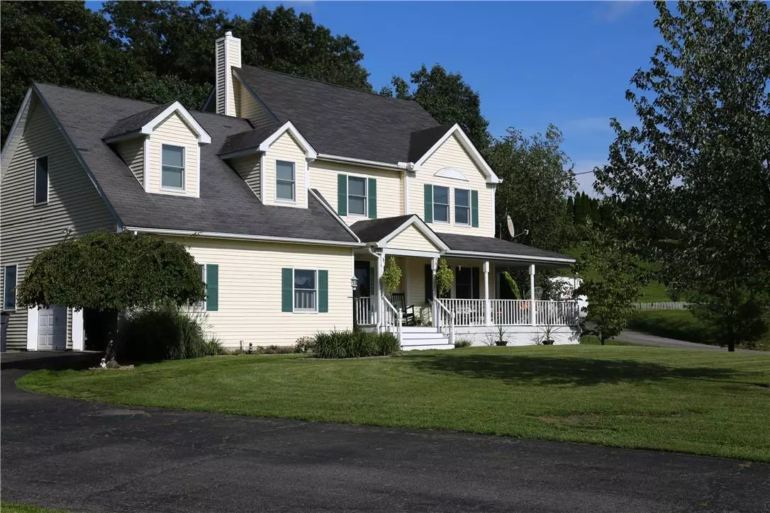 Marlboro, NY 12542,24 Robyn DR