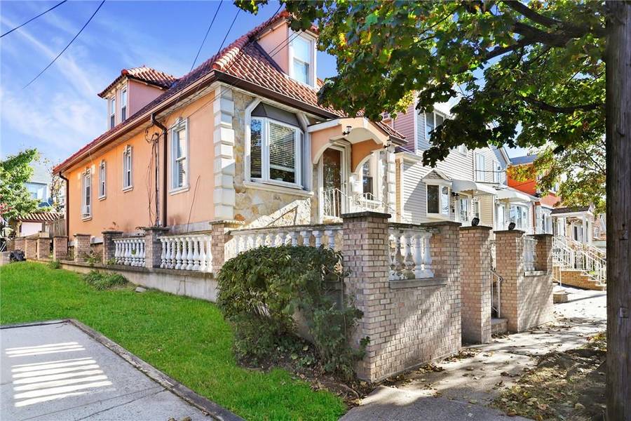 838 Vincent AVE, Bronx, NY 10465