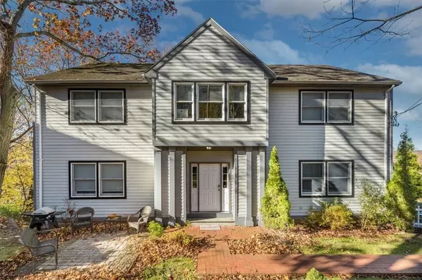 18 Overlook RD, White Plains, NY 10603