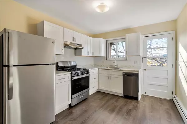 76 Huber PL, Yonkers, NY 10704