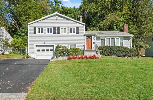 Hartsdale, NY 10530,9 Covent PL