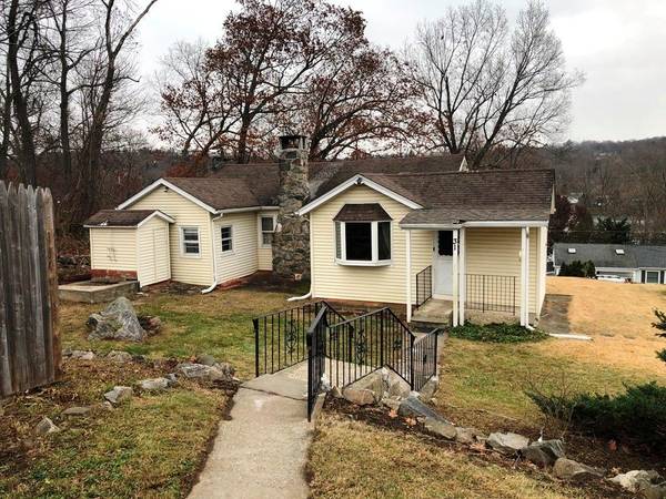 31 Eastwood RD, Brewster, NY 10509