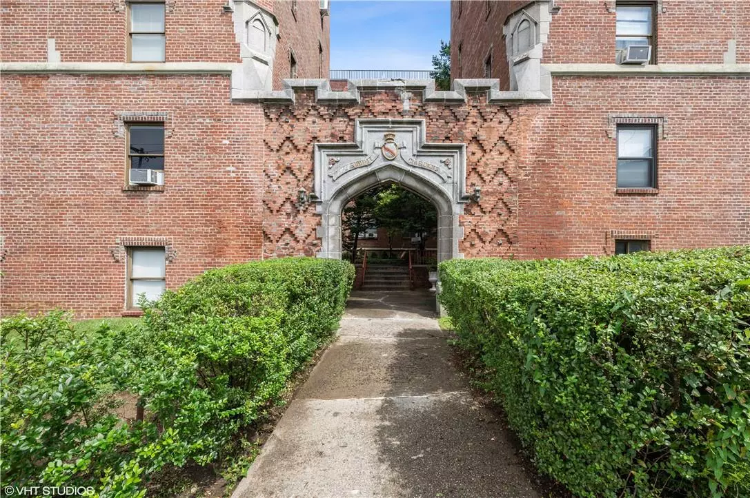 Port Chester, NY 10573,37 Summit AVE #3A