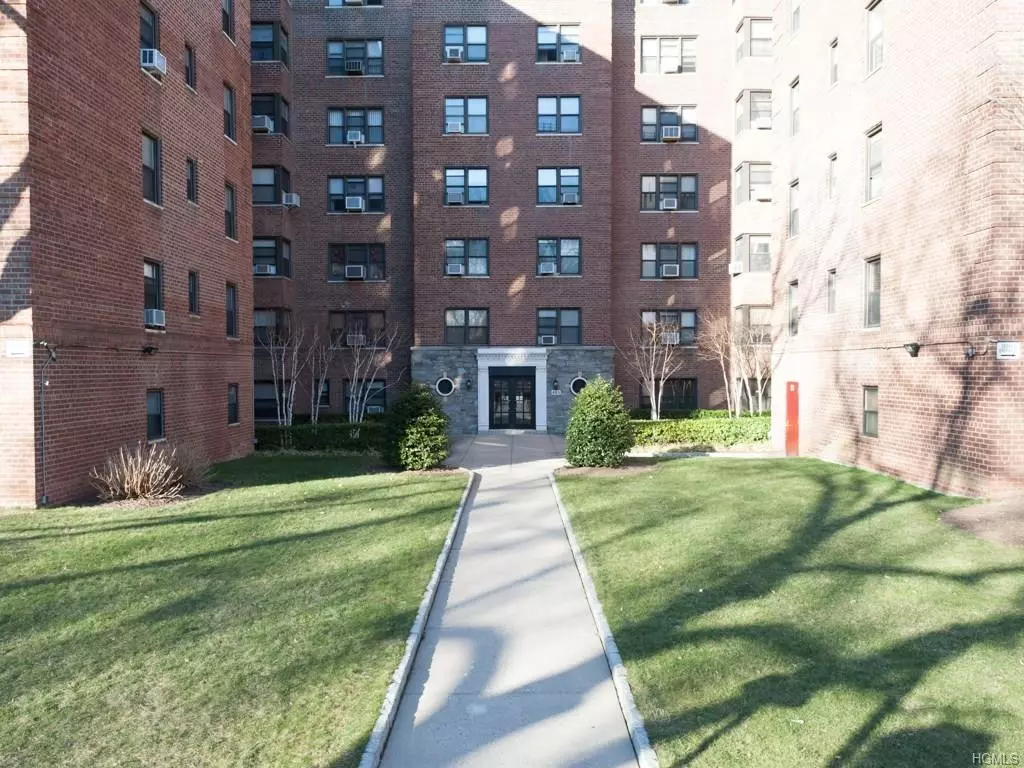 Mount Vernon, NY 10552,465 E Lincoln AVE #117