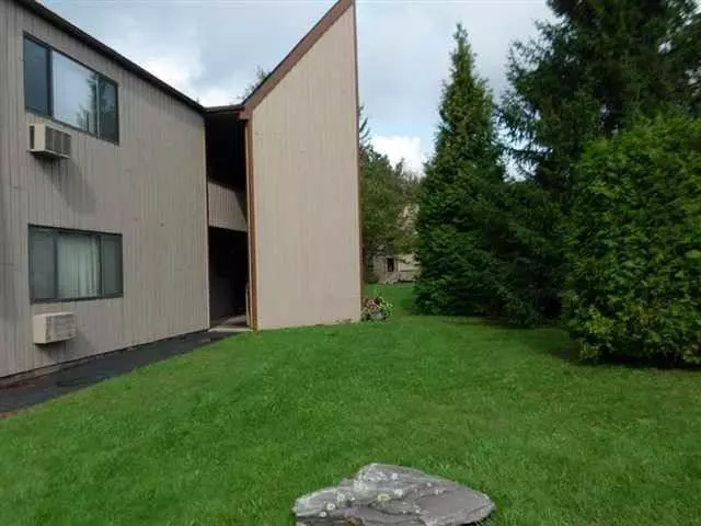 Fallsburg, NY 12733,67 Davos Pointe