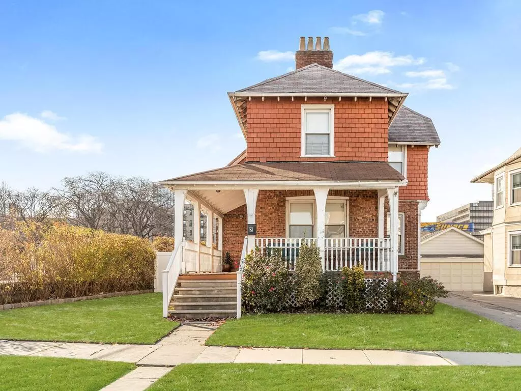 New Rochelle, NY 10801,2 Lincoln ST