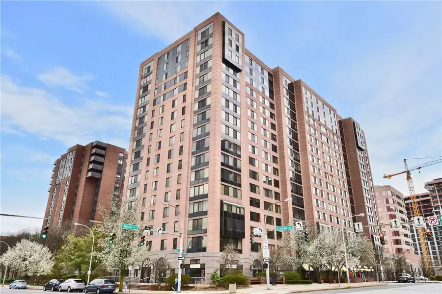 4 Martine AVE #914, White Plains, NY 10601