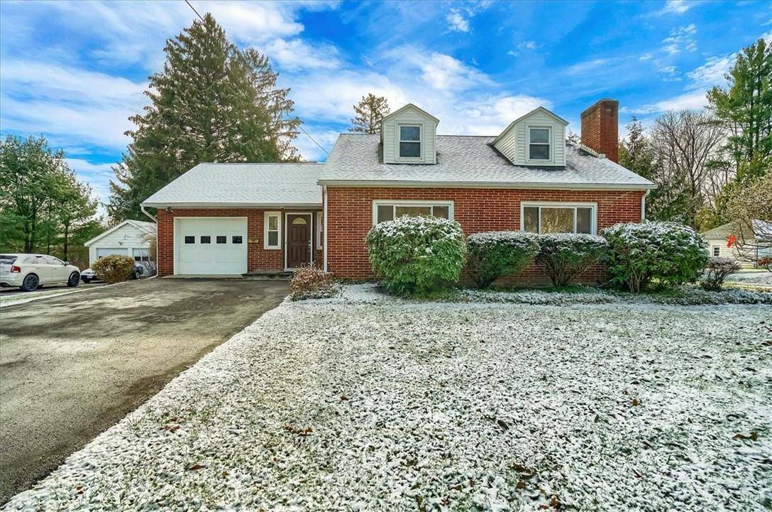 114 E Cedar ST, Poughkeepsie, NY 12601