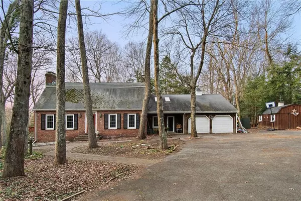 Mahopac, NY 10541,27 Teakettle Spout RD