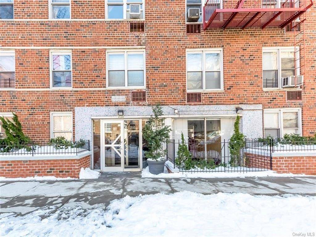 3520 Tryon #410, Bronx, NY 10467