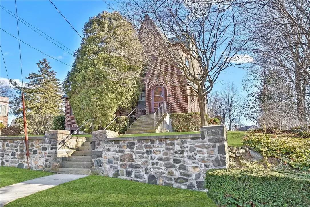 New Rochelle, NY 10801,20 Belmont AVE