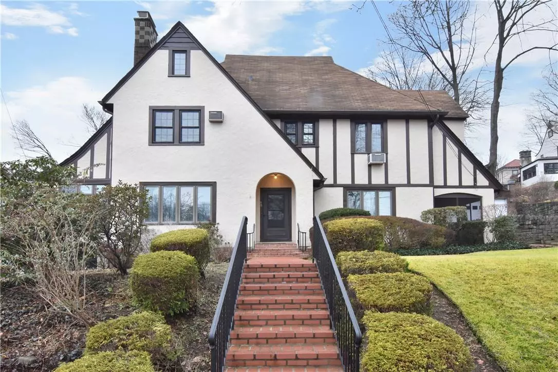 Mount Vernon, NY 10553,80 Esplanade